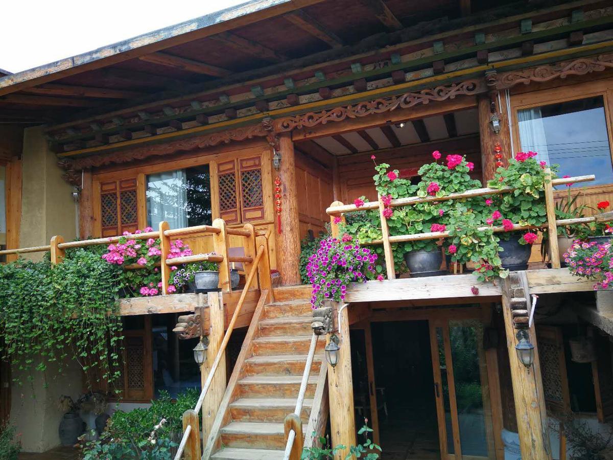 Courtyard Shangri-La 藏舍小院 Ngoại thất bức ảnh